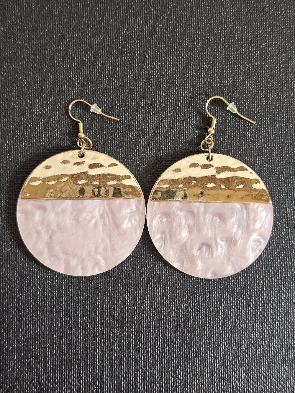 Pink Pearlescent & Gold Tone Round Statement Dangle Earrings